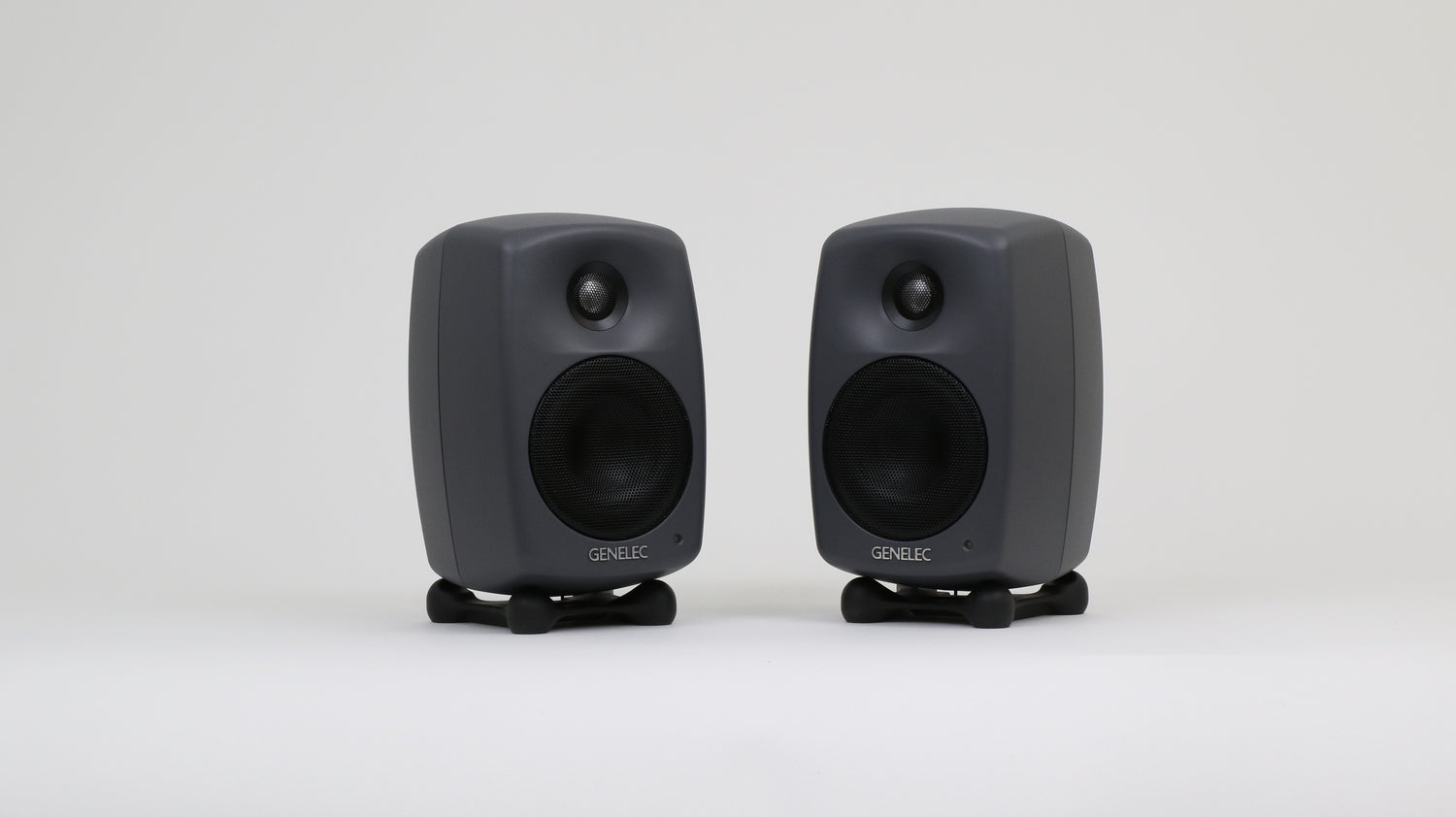 G Two B, speaker pair - Special Color